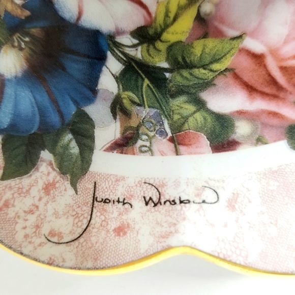 Judith Winslow Rose Decorative Pink Plate  "Bouquet of Spring" . Franklin Mint - Picture 2 of 3
